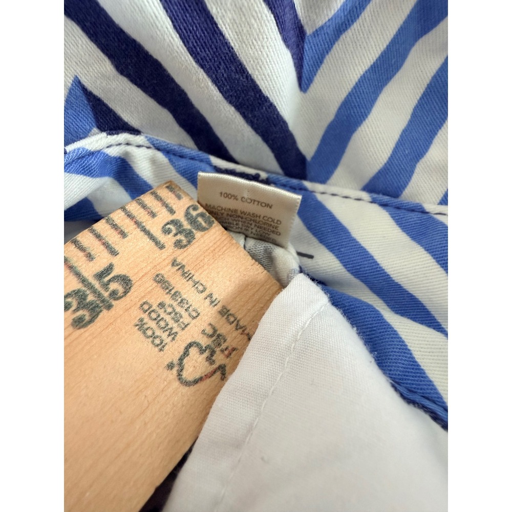 Ann Taylor LOFT Original Blue White Chevron Geometric Cotton Shorts Women Size 4 - Picture 4 of 6